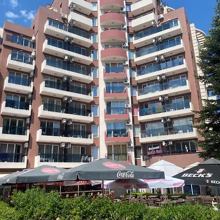 Apartment Admiral Plaza C52 Sunny