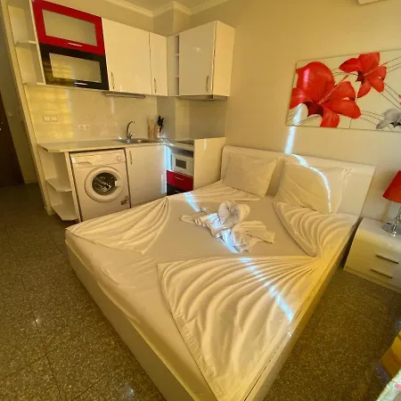 Admiral Plaza C52 Sunny * Slantchev Briag